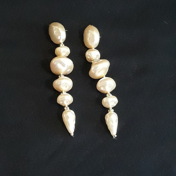 Unbranded Jewelry - Pearl Drop Statement Earrings Pierced